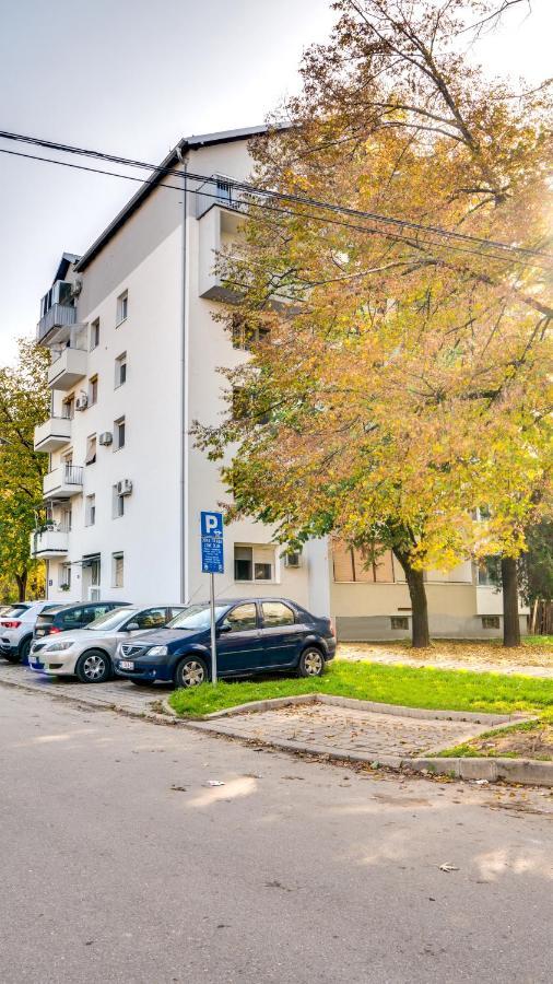 Spa Apartment Yang - Hot Tub, Sauna, Spa Novi Sad Exterior photo