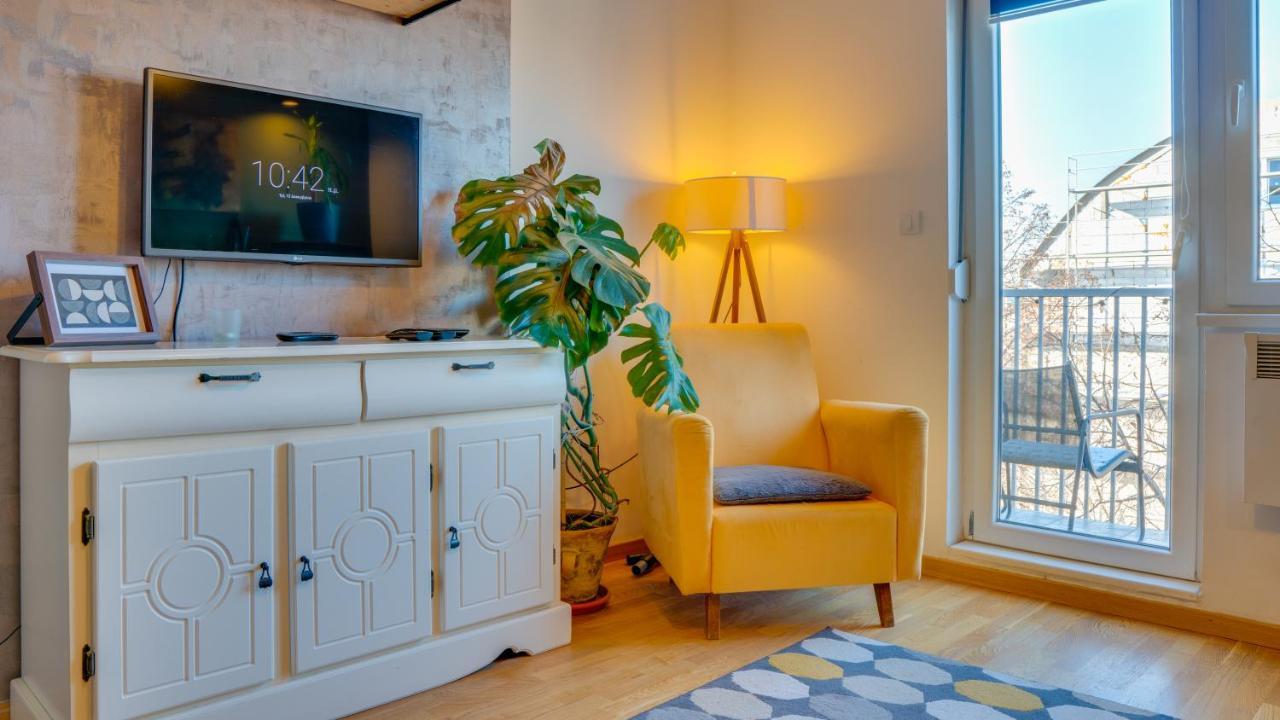 Spa Apartment Yang - Hot Tub, Sauna, Spa Novi Sad Exterior photo